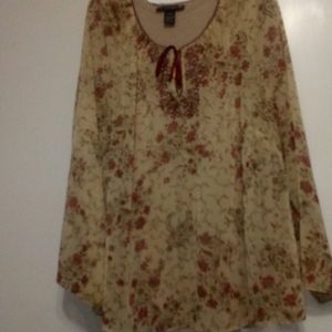 Flower embossed blouse